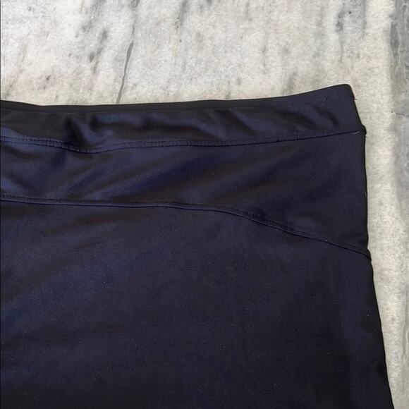 Black Swim Shorts Woman’s 3X 24W-26W Time and Tru Summer Travel - Picture 5 of 9